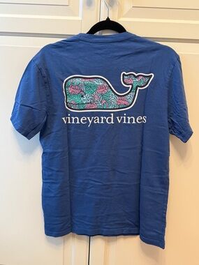 Vineyard Vines Gray Tee with Yellow Whale Logo